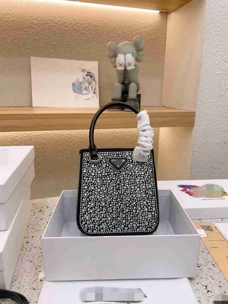 

pravda designer luxury prade bags for womens pink strap crossbody handbags vintage paris plaid totes bag purses shoulder prads mens multicol