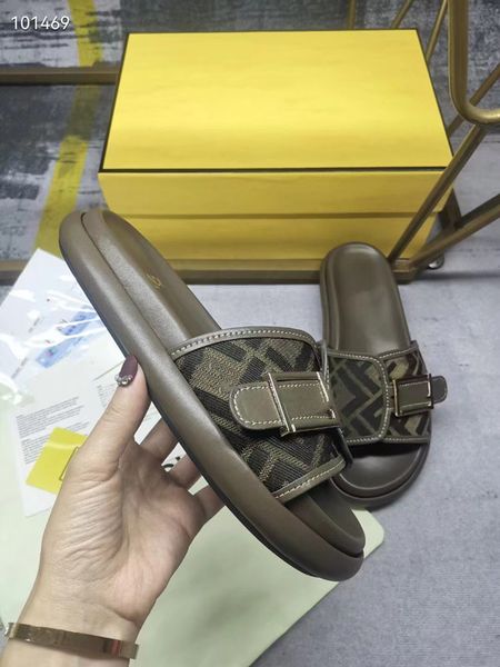 

latest popular double-band flat slippers with decorative buckle decorated with patterned jacquard fabric light brown leather edge 35-45 with, Black