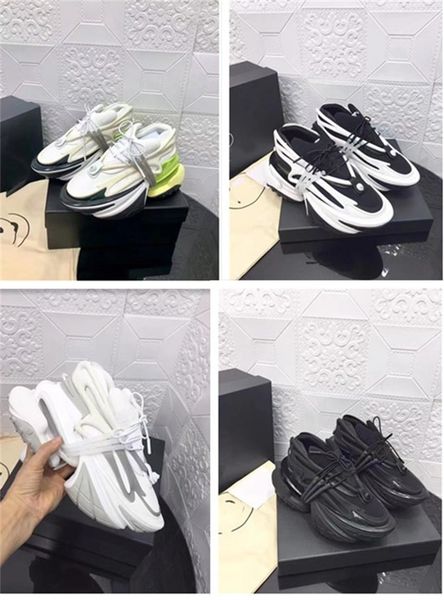 

wholesale winter socks shoes 2021 paris fashion star fashio casual shoe men and women personality double soles non-slip design 35-45 size