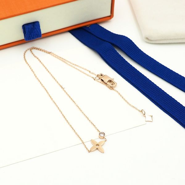 

pendant necklaces llvv for woman necklace jewelry designer official reproductions diamond highest counter quality gift for girlfriend with b, Silver