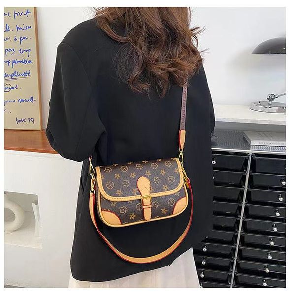 

famous brand designer fashion messenger handbag tote leather vintage pattern crossbody handbag purse new shoulder bag clutch tote