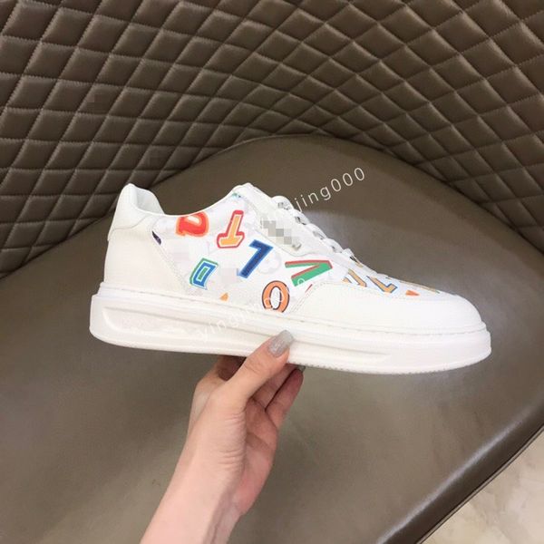 

2023 spring boots men shoes luxury designer sneaker matching white matte cowhide with the same color outsole size38-45 rd221002, Black