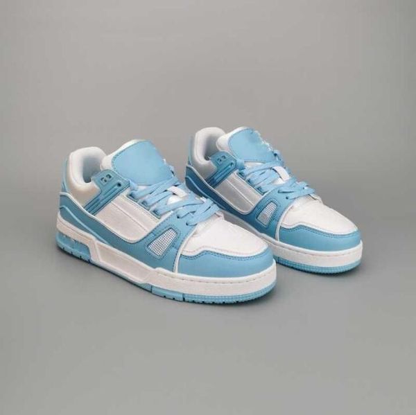 

trainer sky blue shoes designer sneaker luxury designers leather sneakers classical velvet suede shoe
