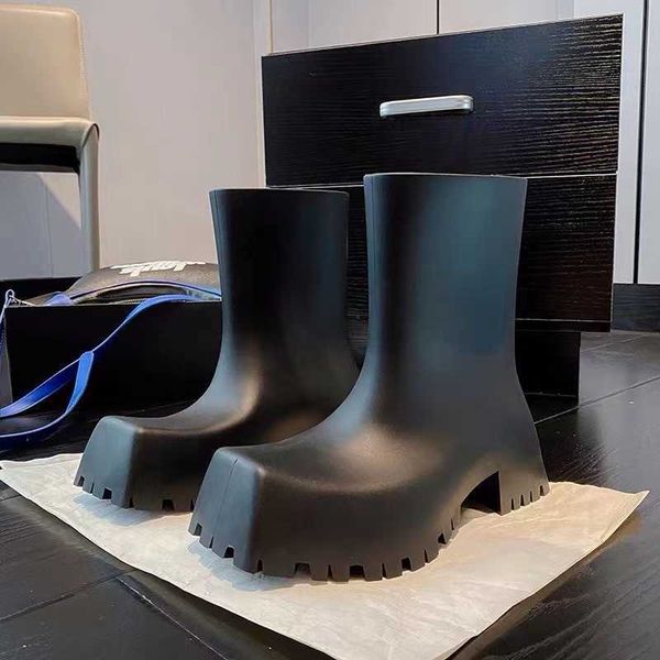 

paris square head rain boots fashion new clown shoes short tube thick soled waterproof rain shoes for women, Black