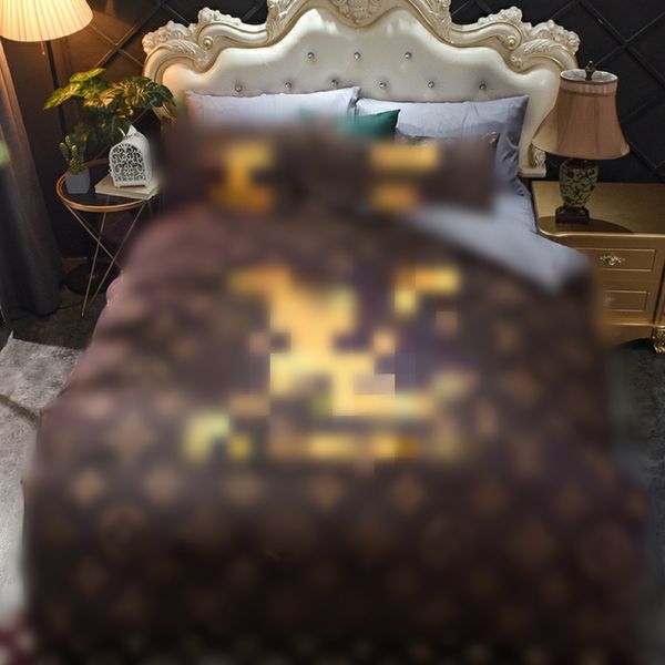 

luxury designers bedding sets printed duvet cover  size bed sheet baby cotton pillowcases brown letter designer comforter set covers