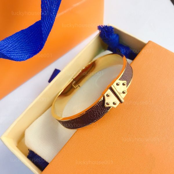 

designer 18k gold-plated bracelet luxury hip hop leather bracelet men and women fashion stainles steel bracelet daily accessories party wedd, Golden;silver