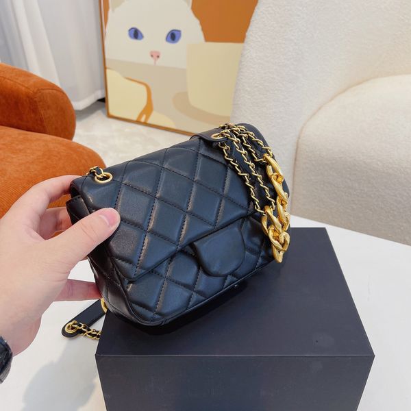 

classic mini flap square quilted lambskin bags gold chain crossbody shoulder purse cosmetic case women ladies outdoor sacoche designer handb