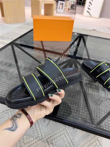 

2023 sandals slide slipper men flat mule waterfront brown flower sandal mens shoes size38-45 rd220615, Black
