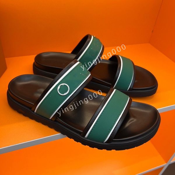 

2023 men's chain sandal slipper designer fashion luxury elegant simple material flat shoes comfortable design size38-45 zm220703, Black