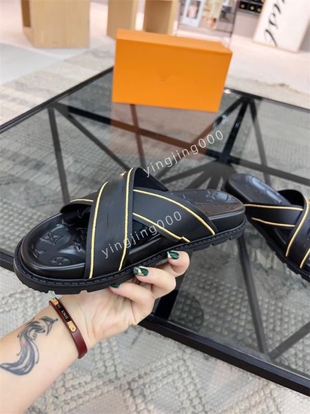 

2023 sandals fashion slipper men scuffs summer beach striped causal flip flops flat slide designer slippers sandals cotton fluffy fur slides, Black