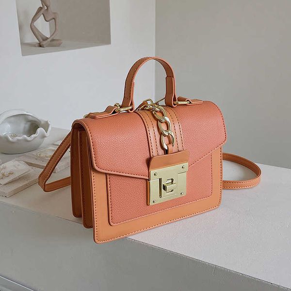 

qwertyui45 totes luxury brand designer vegan leather handbag purse women crossbody bags 2022 new trendy ladies messenger bags tote 021123h