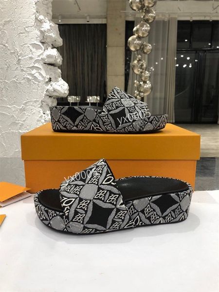 

2023 fashion woman sandals slipper shoes classic ladies summer indoor flat flip flops size35-40 ys220564, Black