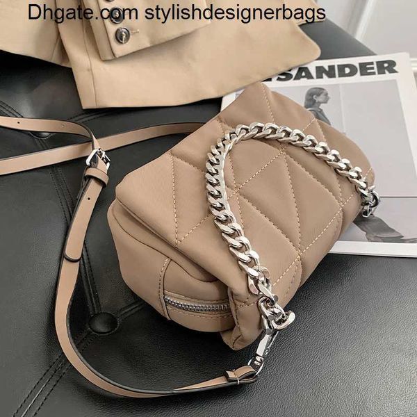 

totes luxury designer handbag women mini shoulder bag satchel style nylon small crossbody bags for women 2021 metale chain clutches 0211v23