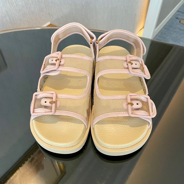 

designer women sandals crystal calf leather sandal quilted platform slippers metal button sandal classic summer beach flip flops hook and lo, Black