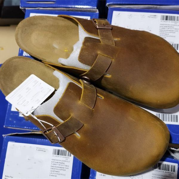 

2023 designer boston summer novelty cork flat scuffs slippers fashion leather slide favourite beach sandals casual shoes clogs for women men, Black