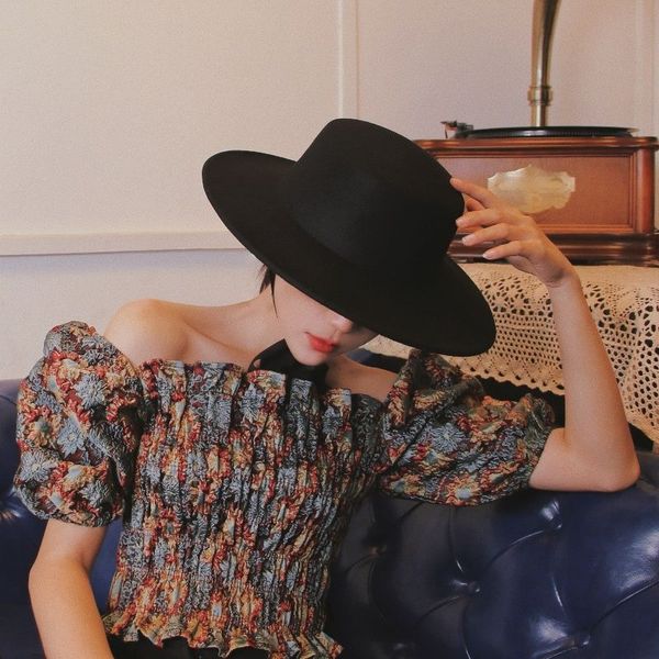 

cloches simple french black woolen hat for female panama retro flat felt casual fascinator fedora autumn winter 230211, Blue;gray