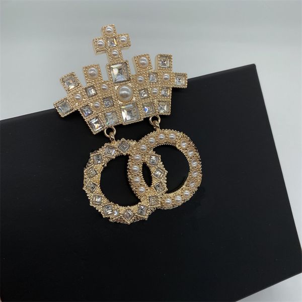 

2023 designer brooch large diamond wedding wear gift fashion brooch jewelry, Gray