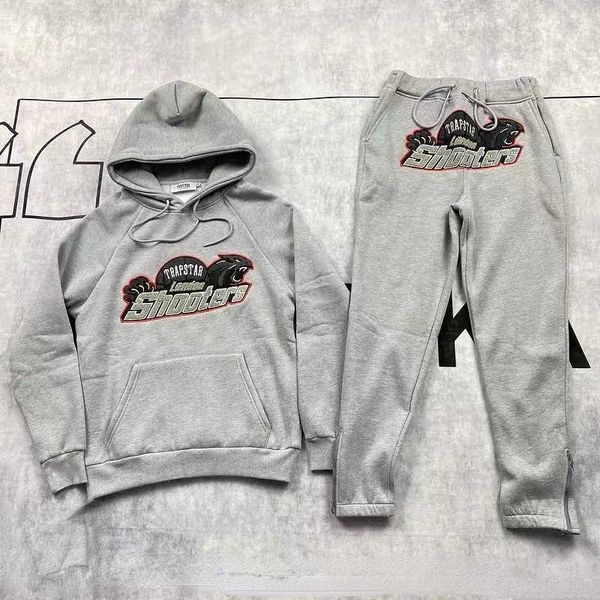 

men's hoodies sweatshirts trapstar real p tide brand red and black tiger towel embroidered letters and women loose casual sports suit