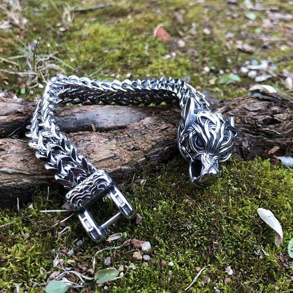 

charm bracelets steel fashion jewelry vikings men s bracelet domineering retro accessories thick chain stainless wolf 230211, Golden;silver