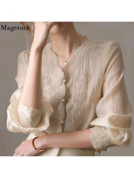 

women's blouses shirts vintage embroidered women blouse fashion early autumn v neck long sleeve women shirt female loose sweet lace bl, White