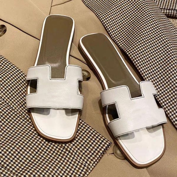

with box women designer slipper slide sandals summer classic brand beach casual sandals cartoon big head leather l bath fashion women am, Black