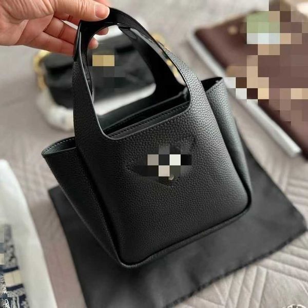 

prads designer luxury prade bags for womens pink strap crossbody handbags vintage paris plaid totes bag purses shoulder pravda mens multicol