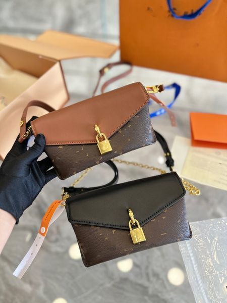 

luxury shoulder bag designer design eye box bag women's chain bag purse
