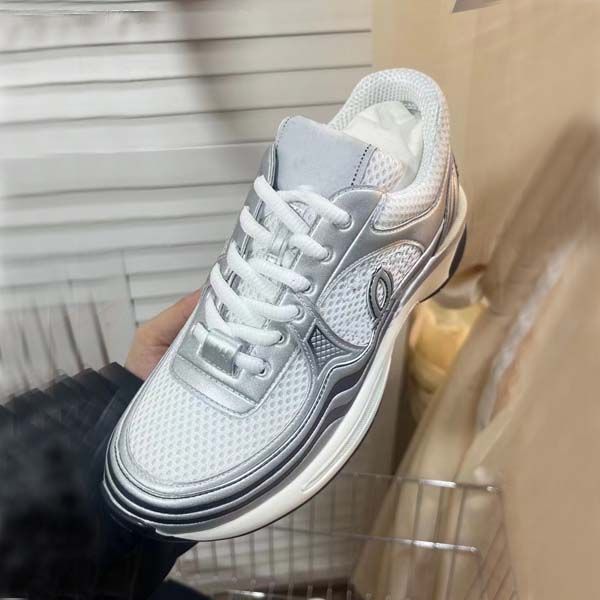 

classic women casual shoes designer crystal shoe calfskin outdoor current fashion breathable platform sportsshoes size35-41 with bo, Black