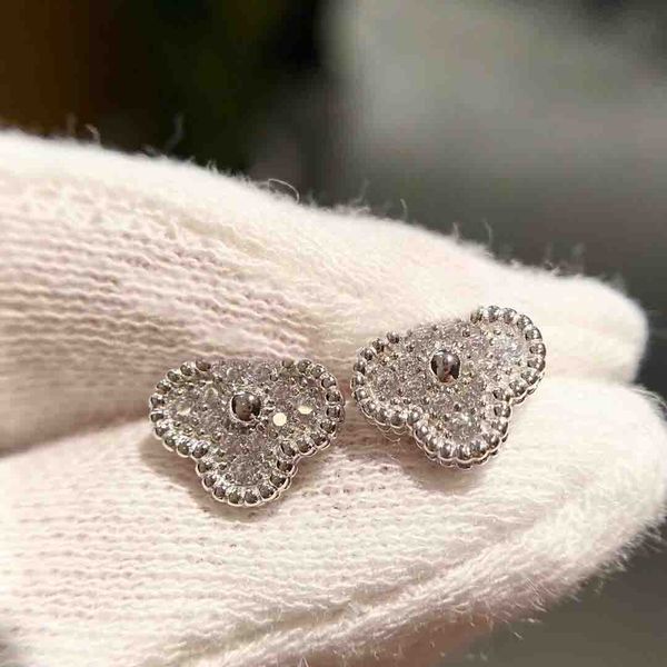 

luxury quality mini flower charm stud earring with diamond in platinum color for women wedding jewelry gift web 129, Golden