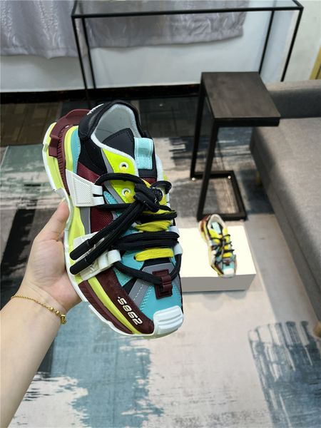 

luxury designer daymaster air master multicolor trainers sneakers shoes black leather trainers sneaker with box