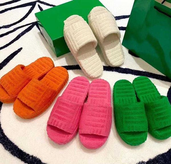 

with box outdoor slippers sandals women designer slides fabric rubber fur cotton outsole grass green thick bottom slipper wedge fluffy re uh, Black