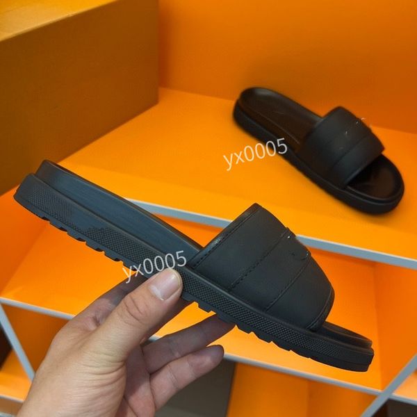 

fashion classic men sandals slippers slide summer designer luxury leather rubber flip flops shoe outdoor beach shoes, Black