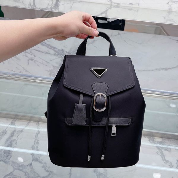 

designer bag man backapck luxurys handbag crossbody tote bags women shoulder bags nylon schoolbag design duffle bag brand wallet fashion lar