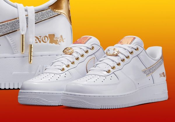 

fashion outdoor designer running shoes men women 1 low '07 nola white multi-color metallic gold university red with boxes coming