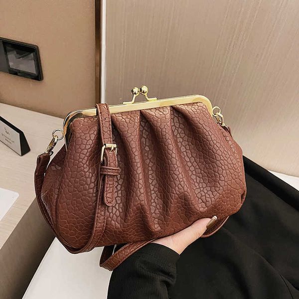 

pu leather shoulder bags women small crossbody kiss lock handbags designed brand clip messenger