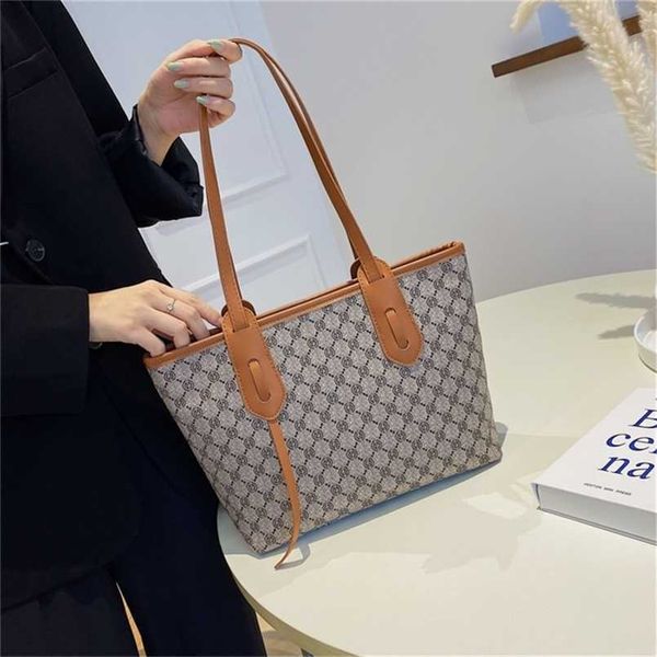 

clearance outlets online handbag women's autumn large capacity printed portable tote simple texture versatile sales