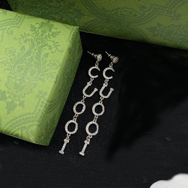 

new dangle earrings fashion luxury brand designer classic letter earrings wedding party valentine's day christmas gift excellent jewelr, Silver