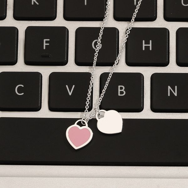 

pink designer necklace high-end luxury heart necklace men's necklace classic fashion pendant valentine's day christmas jewelry gif, Silver