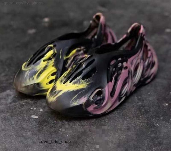 

slides slippers designer yeesys slipper shoes luxury for men sandals women white flat sneakers fashion platform loafers outdoor foam rubber, Black