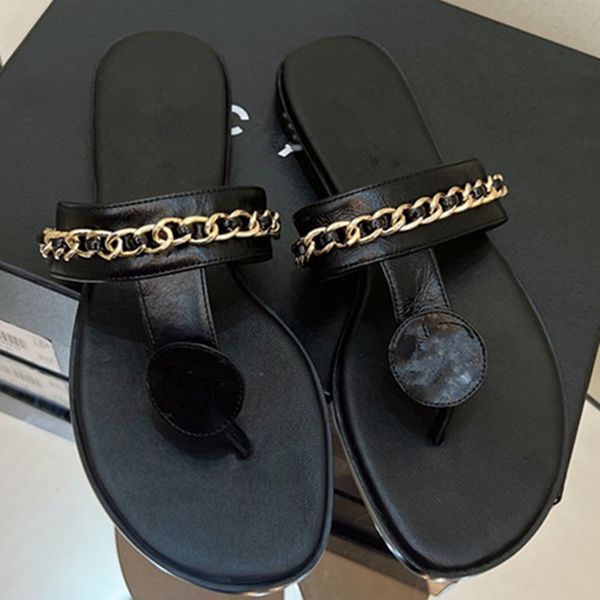 

2023 women chian thong c buckle slippers platform sandal designer flat summer shoes brand slides beach flip flops fashion metal interlocking, Black