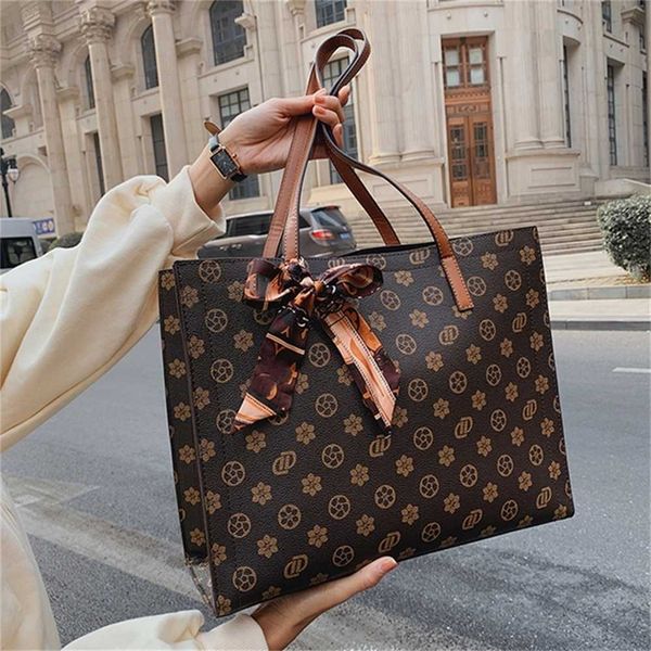 

designer handbag store 70% off handbag large capacity women's winter versatile red hand bill of lading simple tote sales