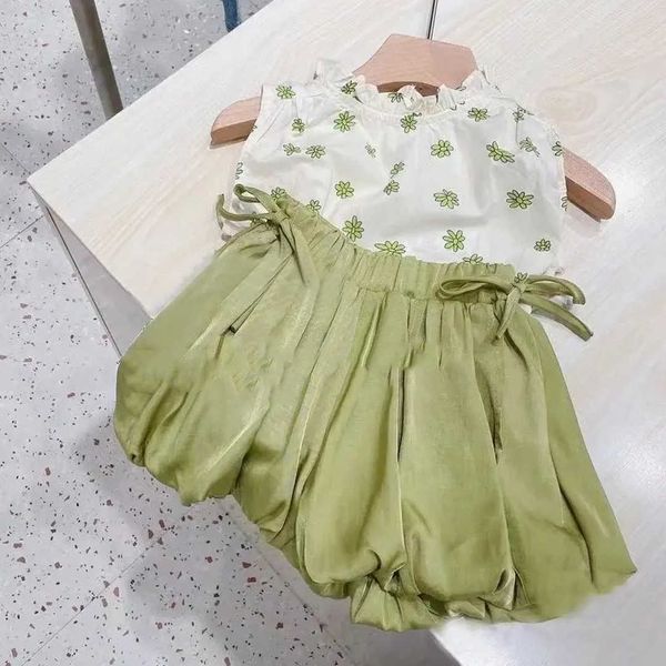 

clothing casual new girls set sleeveless floral shirt short skirt piece suit summer girl bow cotton kids clothes sets, White