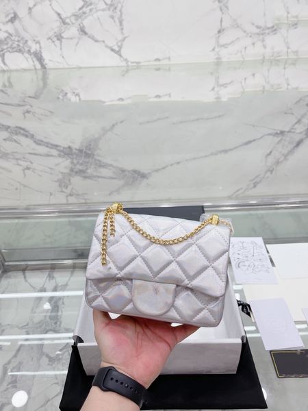 

2022 c spring new women's shoulder bag designer bag luxury handheld crossbody gold chain fashion white fashion fashion