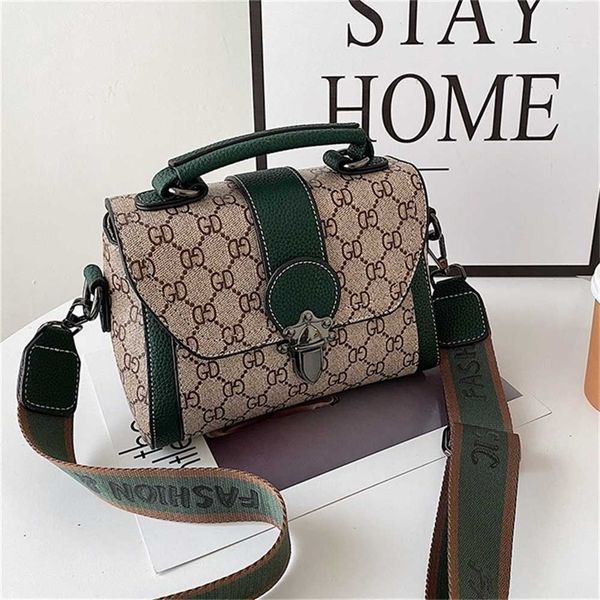 

designer handbag store 70% off handbag trendy small square autumn and winter single printed hand foreign style messenger women's sales