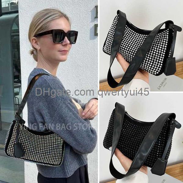 

totes 2023 new rhinestone handbag for women bag diamonds shoulder bag purse ladies female pu leather dinner party shining diamond bag 021323