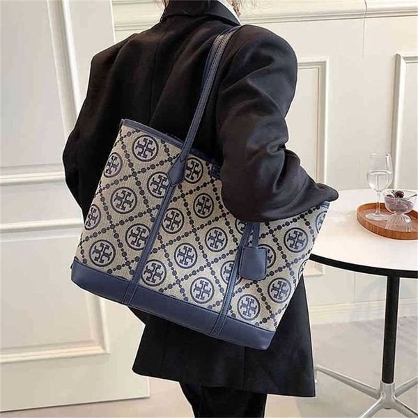 

bags wholesale handbag explosive models handbags bags red same big and printed diagonal shopping trend sales