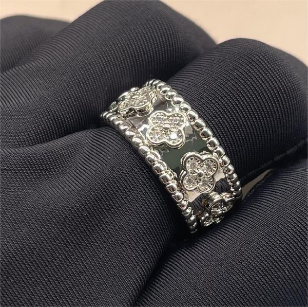 

luxury designer va gold titanium steel silver diamond love ring men and women lovers diamond ring fashion lovers ring gift