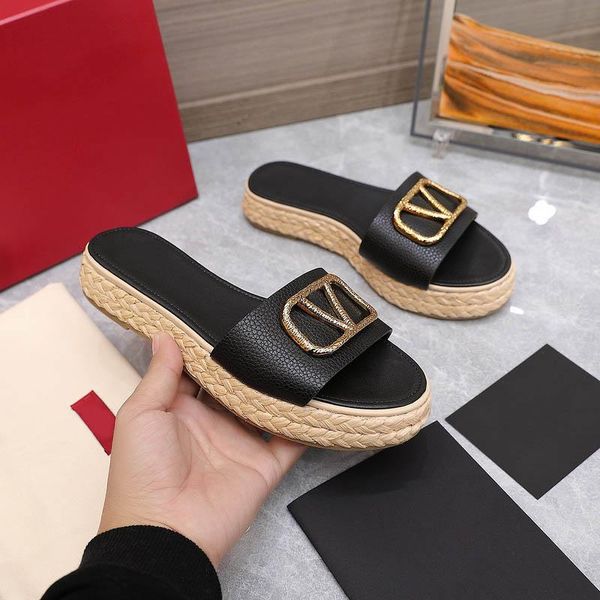 

with box 2022 women sandals slippers braided espadrille indoor slide grainy cowhide casual sandal summer designer luxury fashion lad ts, Black