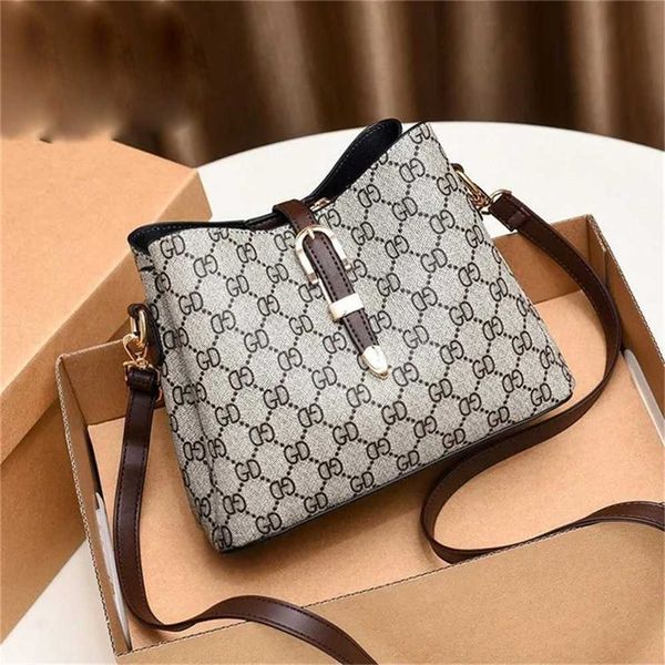 

80% off bags outlet store handbag small foreign style versatile one women's printed messenger bucket sales