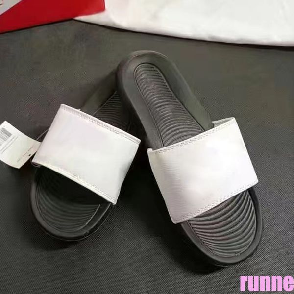 

boston new sandals leather bag head pull cork slippers female male summer anti-skid slippers lazy shoes lovers beach shoes scuffs 8812, Black
